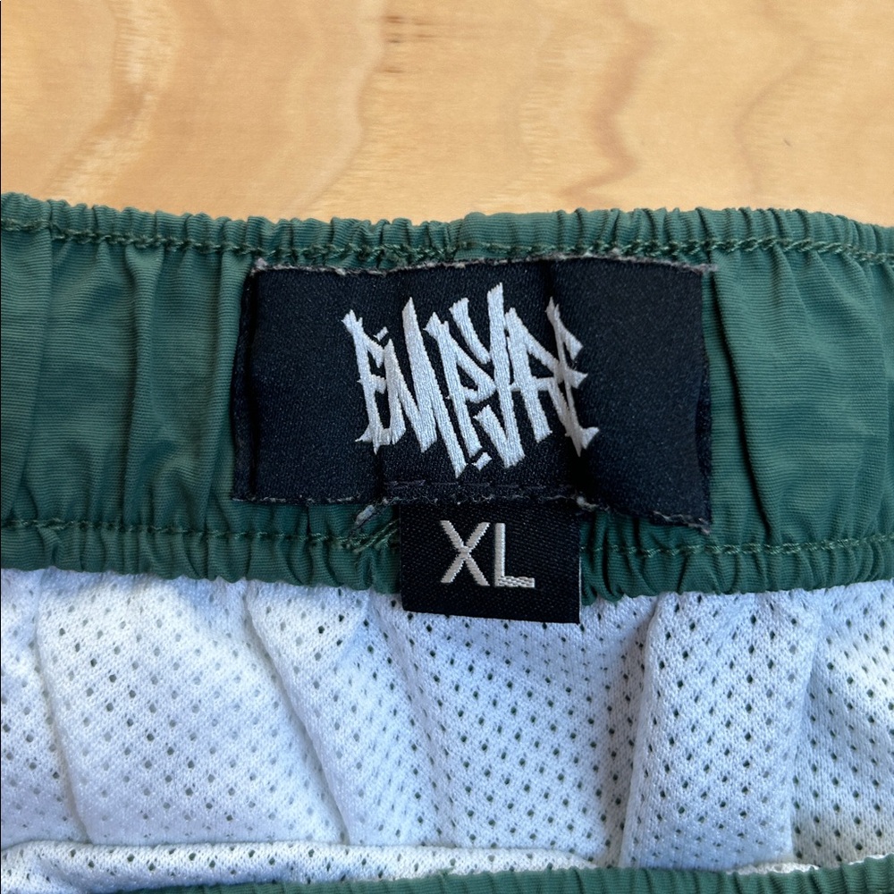 Empyre Green Cream Swim Shorts w/Zipper Pockets | Size XL - Picture 7 of 9